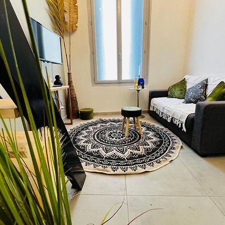 Le Délice - chic&luminous cocoon Apartment Nîmes Exterior foto
